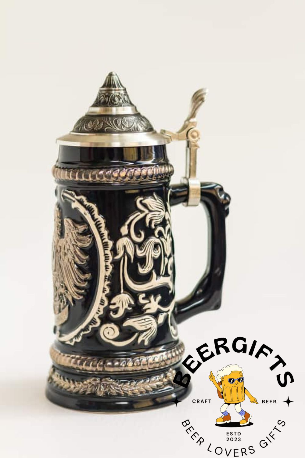 How to Tell If a Beer Stein Is Valuable (Fake Avoid Tips)2